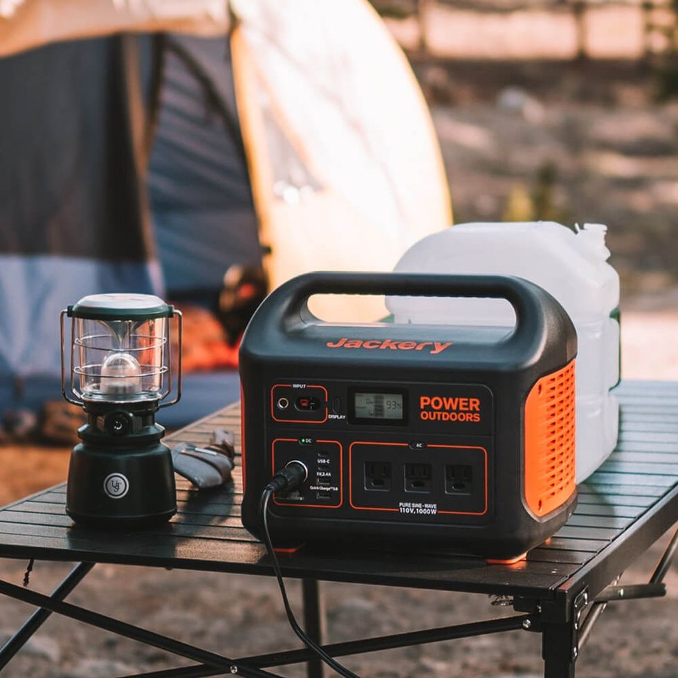 These Top-Rated Portable Generators Are Up to 45% Off for Memorial Day