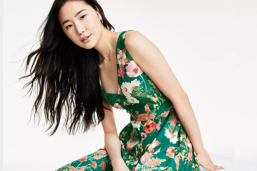 7 flowy, flirty, floral dresses for summer weddings