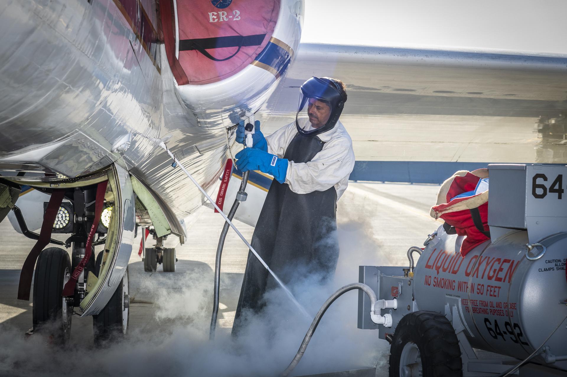 High-Altitude ER-2 Flights Get Down-to-Earth Data