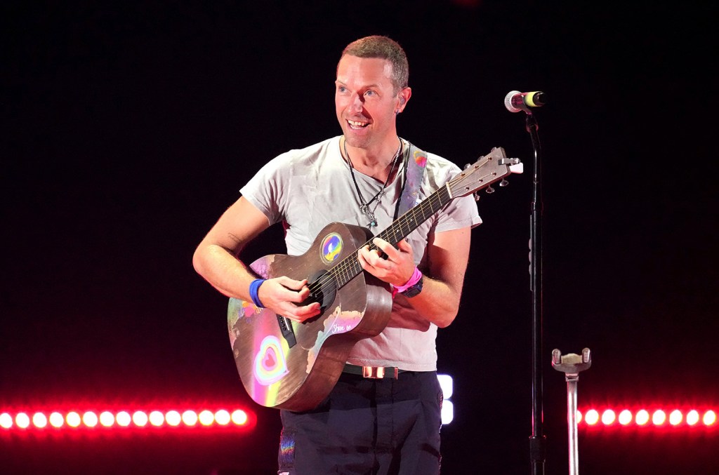 Chris Martin Falls Through Trap Door at Coldplay’s Record-Breaking Melbourne Show